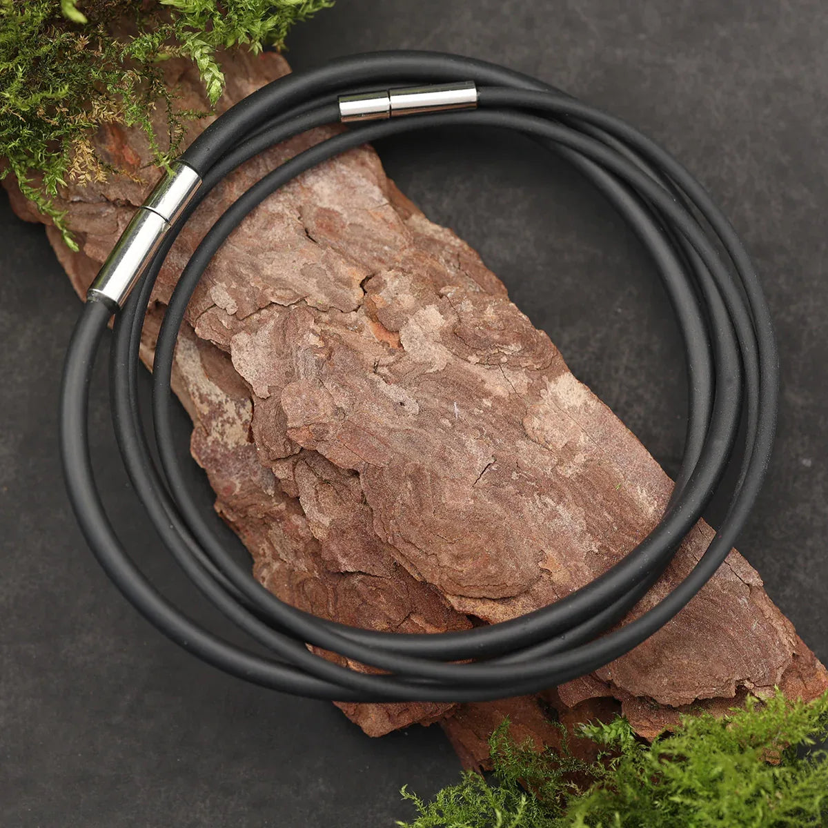Kautschuk Kette schwarz 2mm oder 3mm
