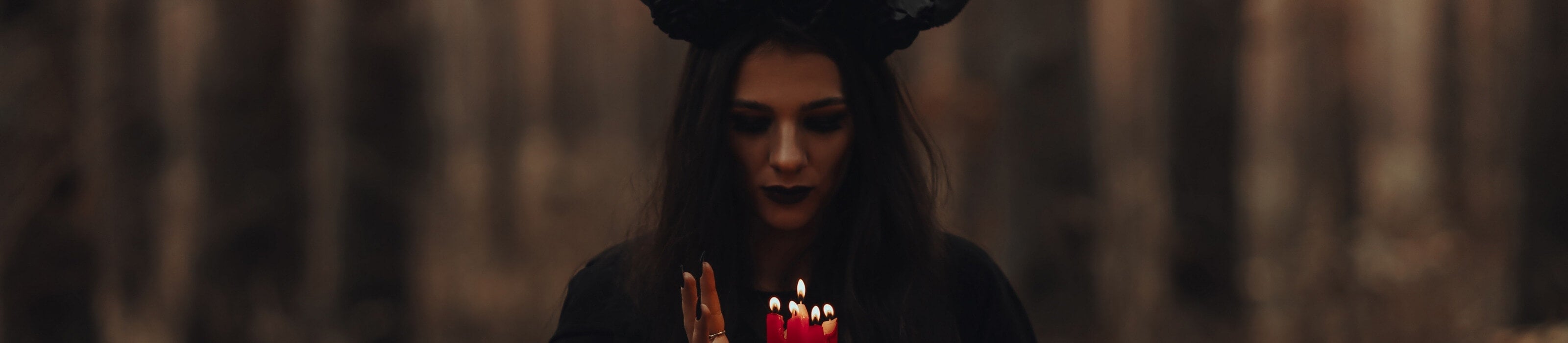 Hexen Schmuck Pentagramm Hexenbesen Silber Horn Knochen