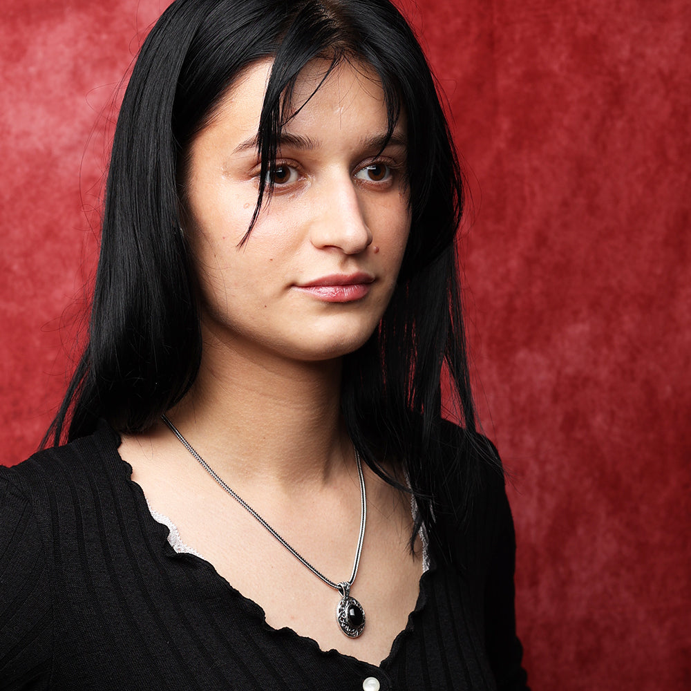 Schwarzer Onyx Anhänger Keltenknoten Edelstein 925 Silber