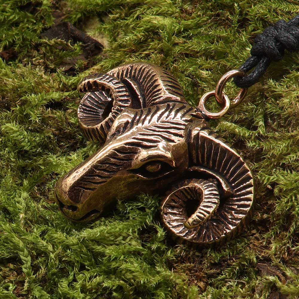 Widder Anhänger Kette Bronze Mittelalter Schmuck