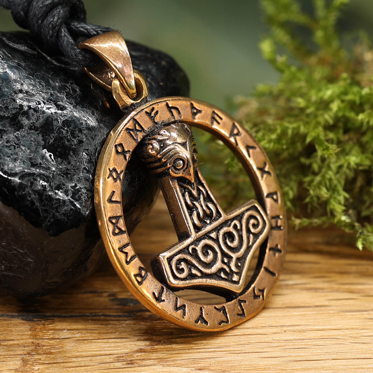 Thors Hammer Bronze Anhänger Schmuck für Ketten Runen