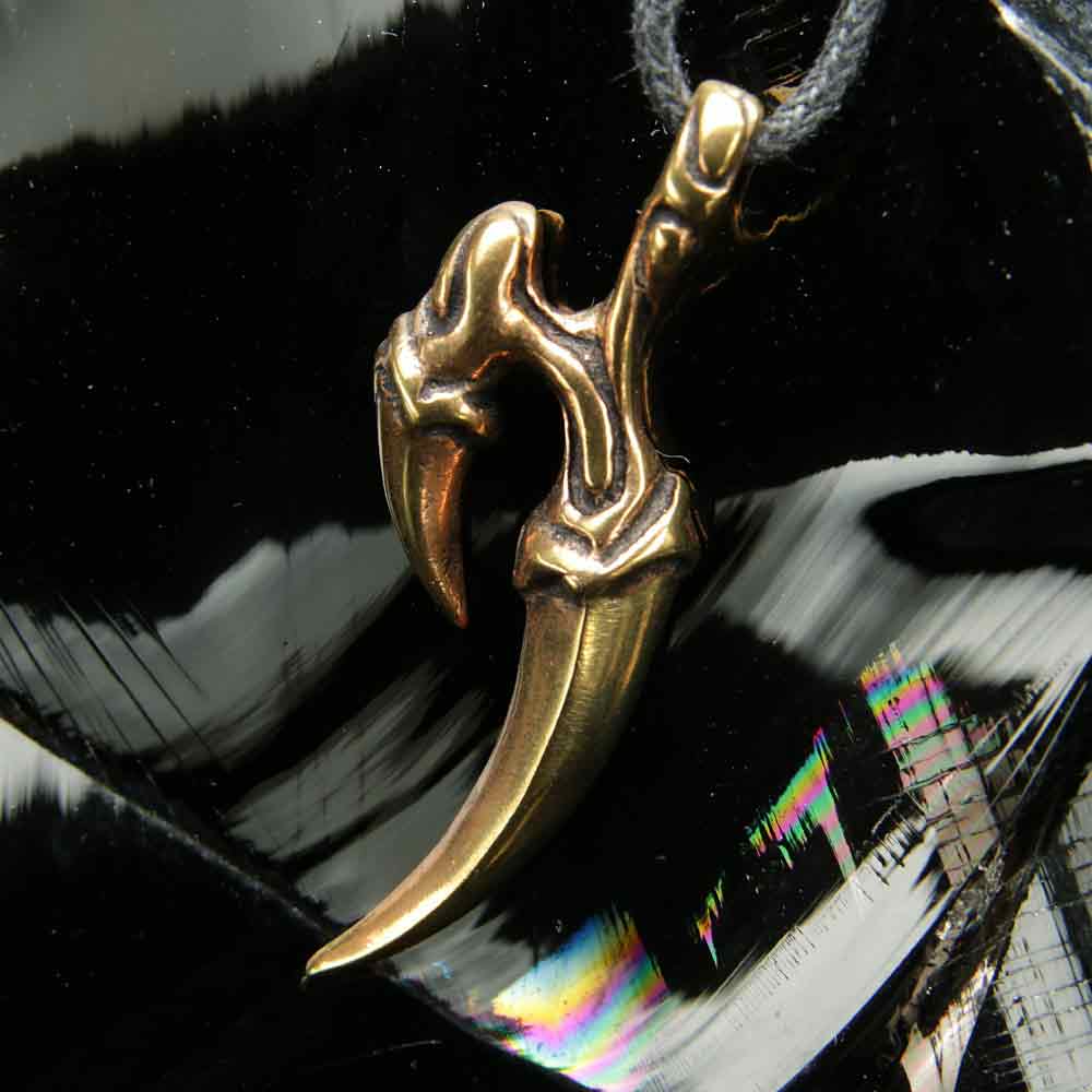 Drachen Klaue Schmuck