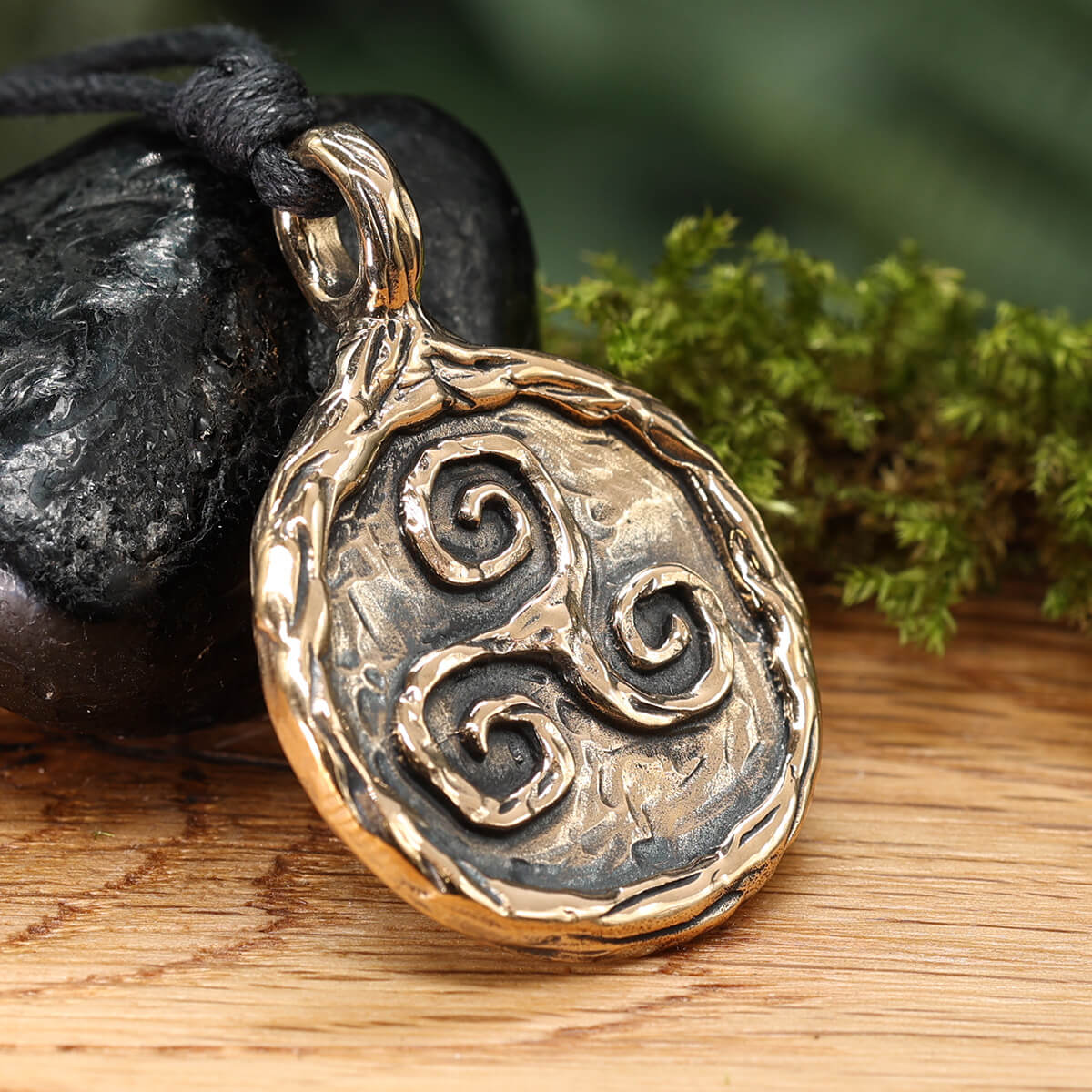 Triskel Bronze Kette Anhänger Mittelalter