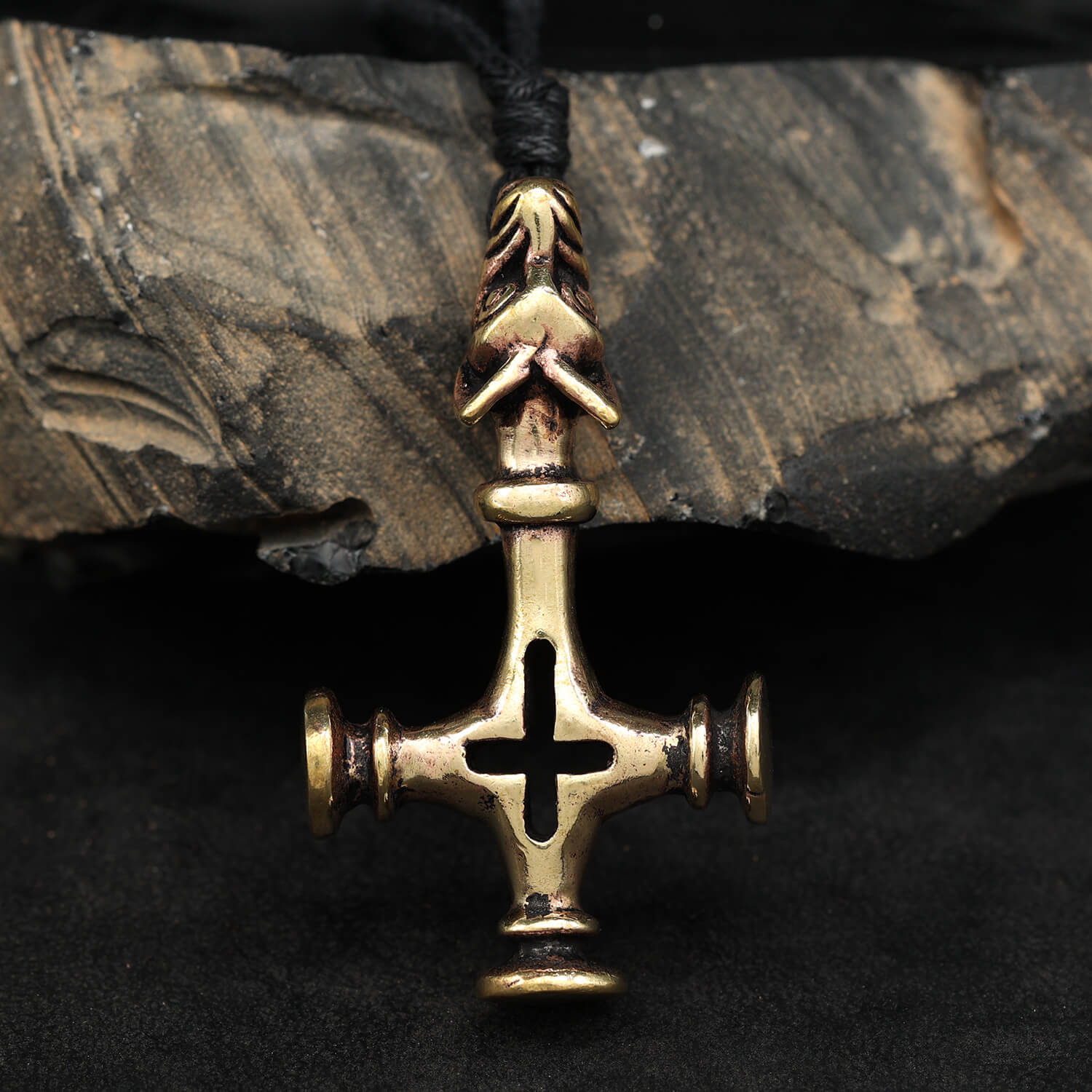 Wolf's Cross 5.5 cm Jewelry Bronze Pendant