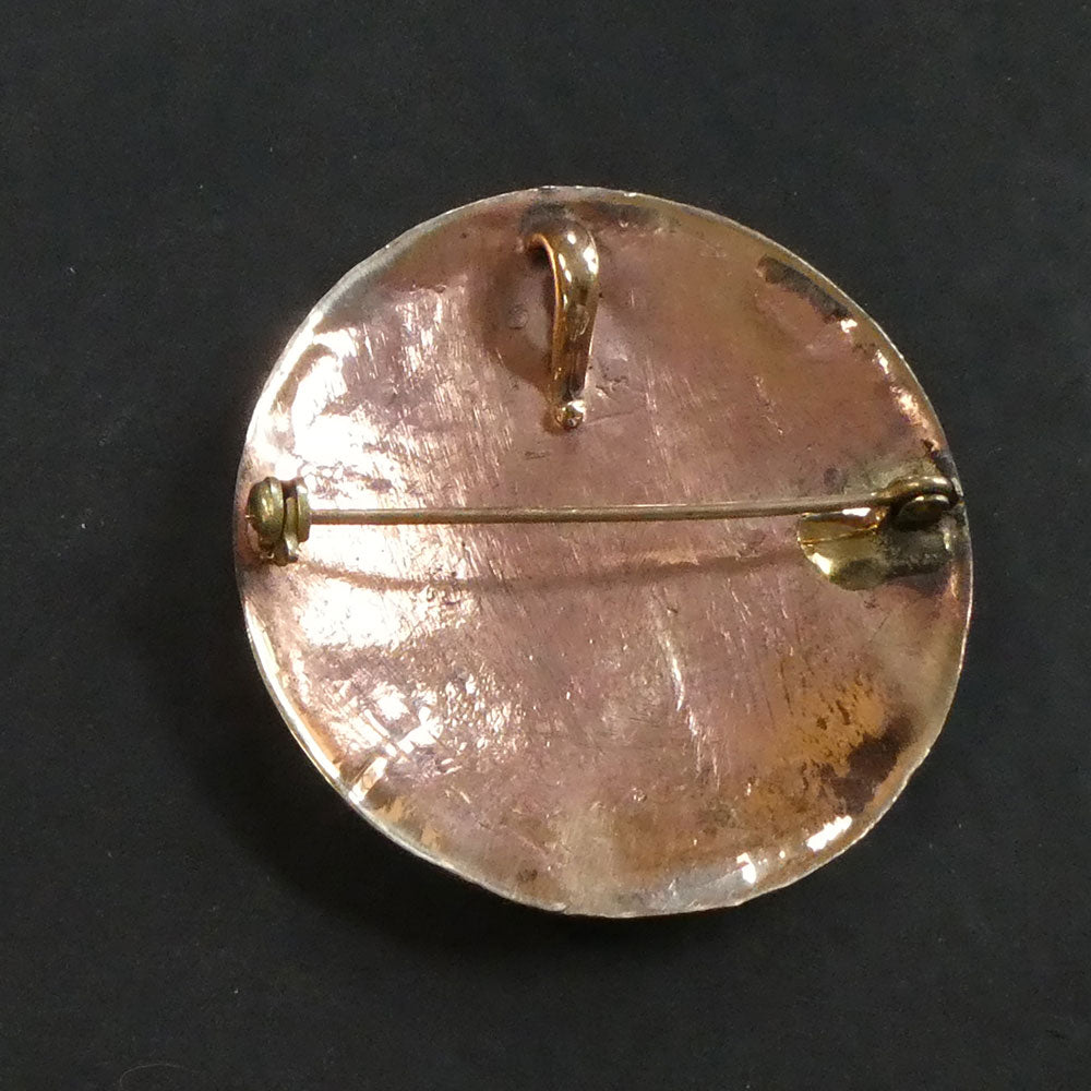 Brosche keltisch Gewandnadel Pferde Ansicht hinten Mittelalter Schmuck