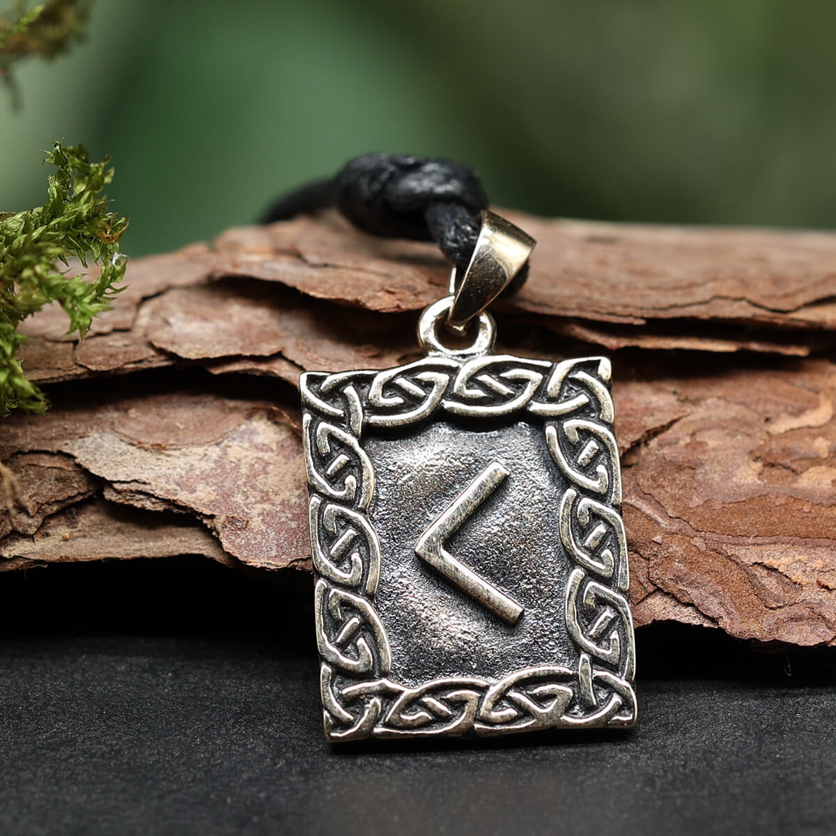 Runen Halskette Kaunaz Schutz Talisman