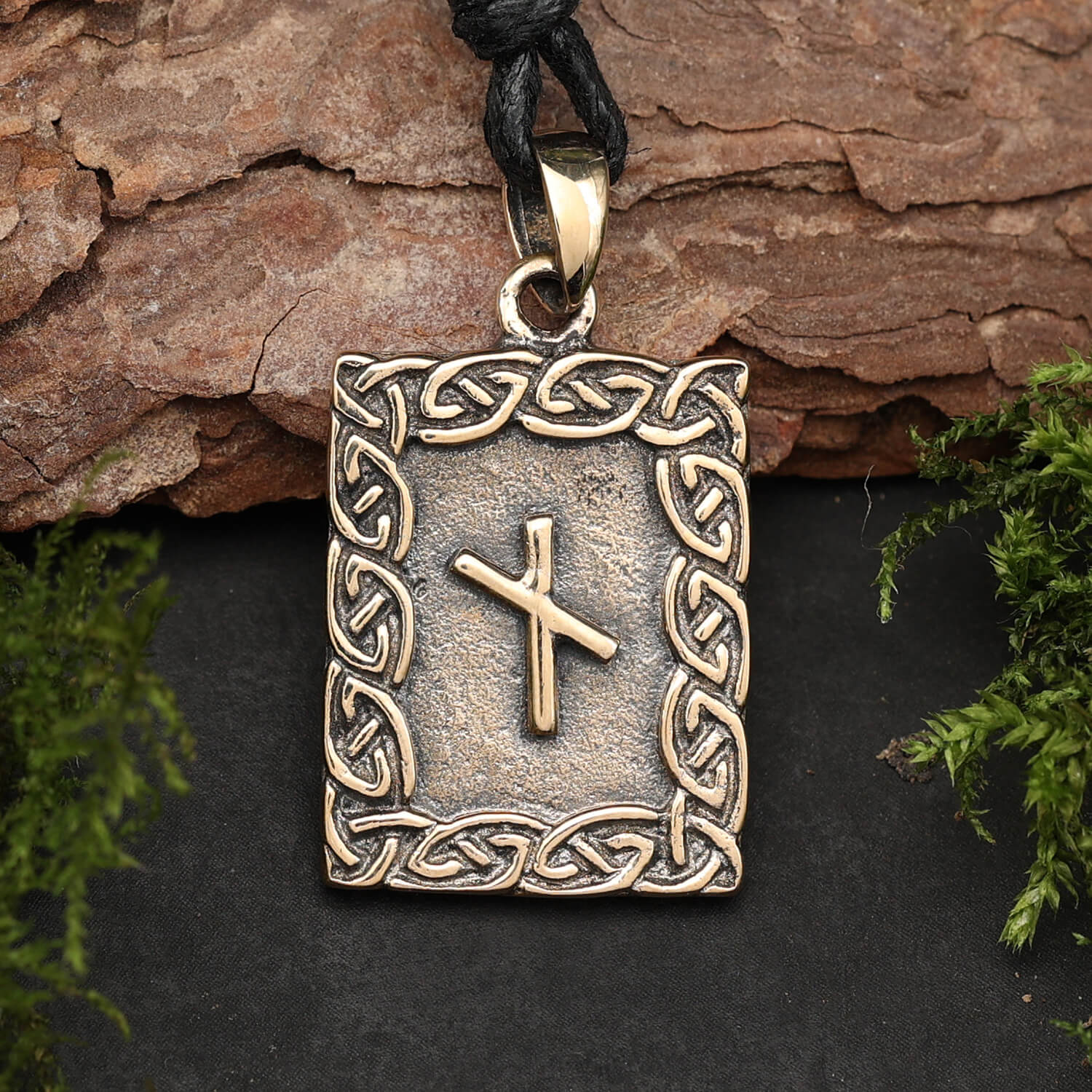 Naudhiz Runen Anhänger Shmutz Kraft Symbol