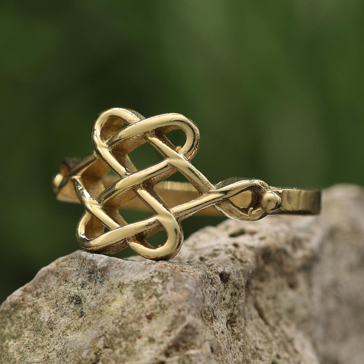 Keltischer Ring aus Messing fein Schmuck
