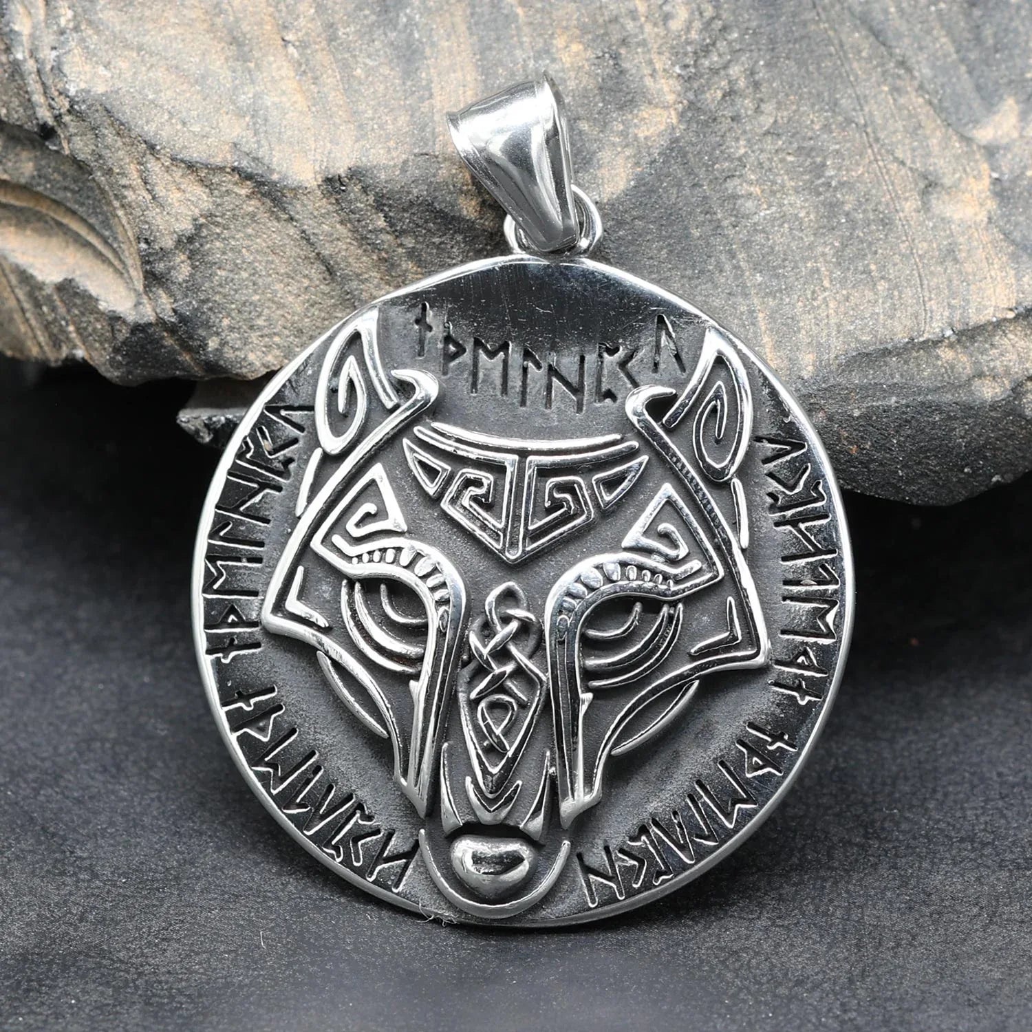 Fenris Wolf Anhänger Runen Edelstahl Schmuck