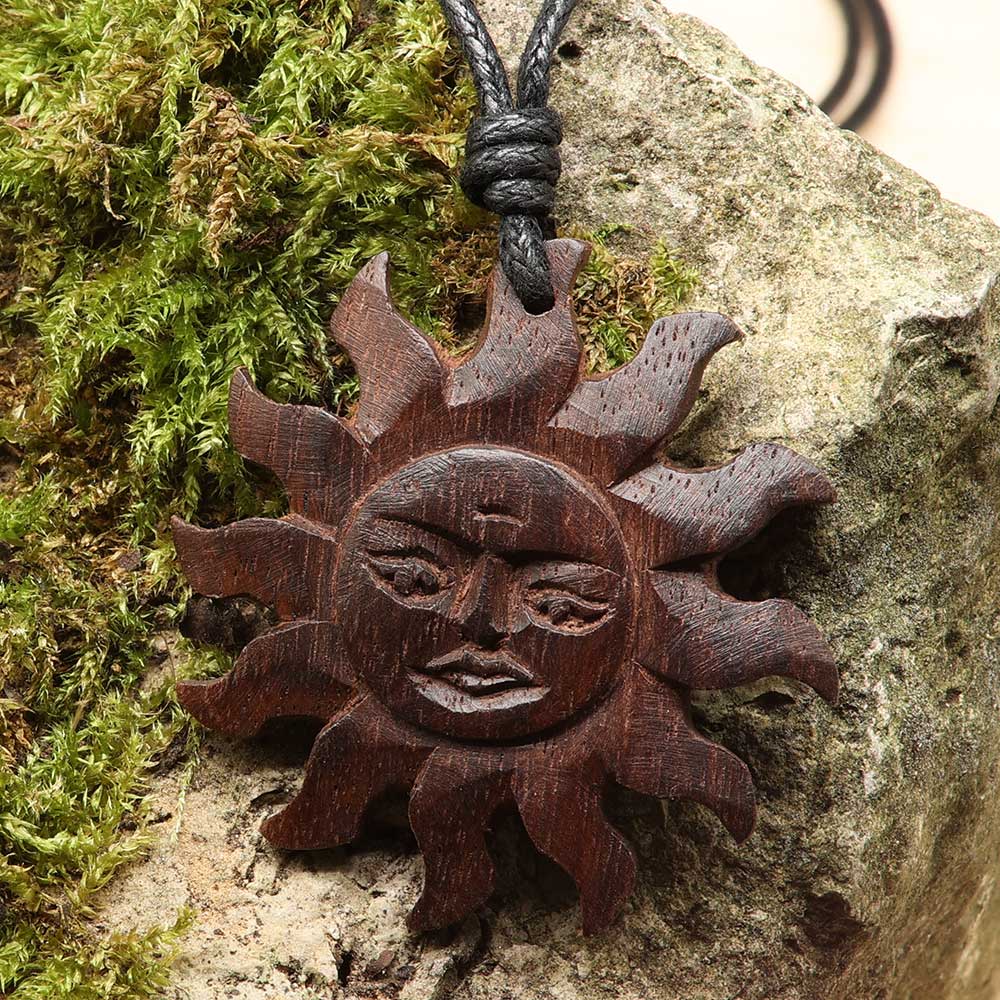 Sonnen Anhänger Holzschmuck Handarbeit Kunst Handwerk fair gehandelt