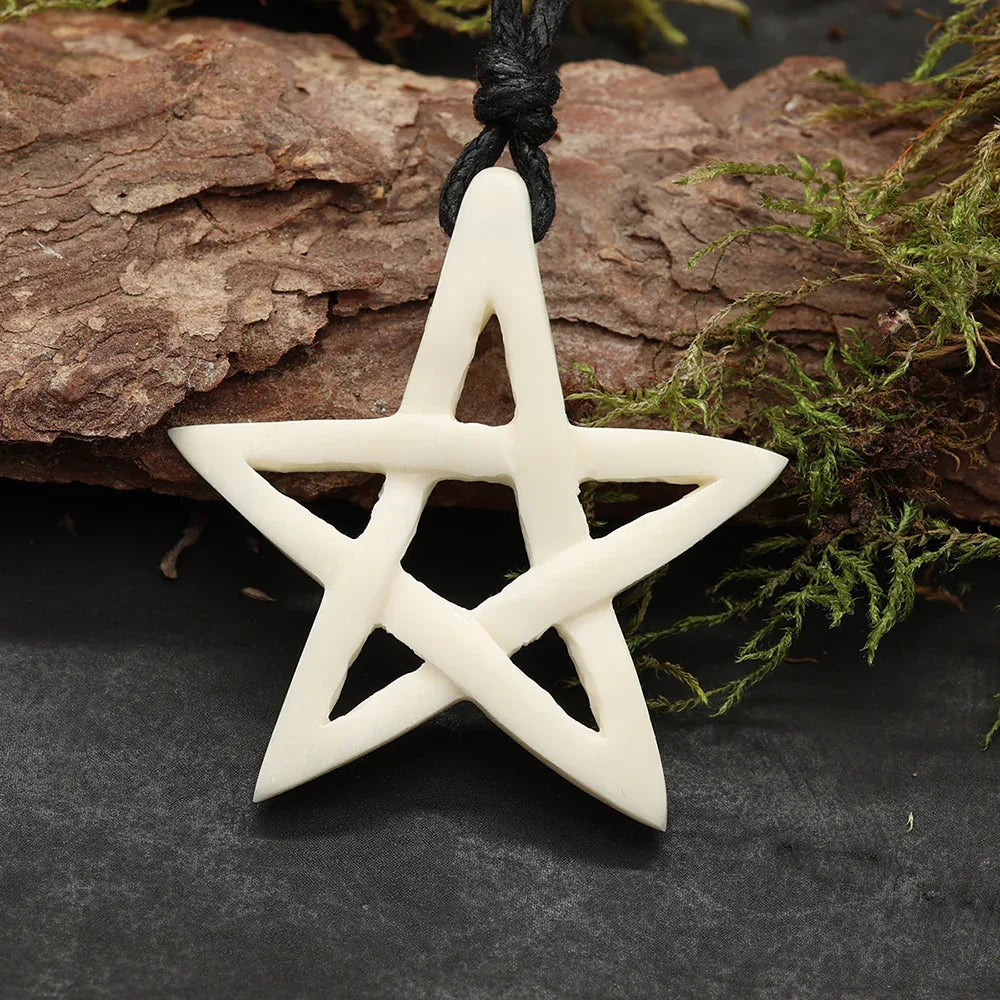 Hexenstern Knochenanhänger Kette Handarbeit