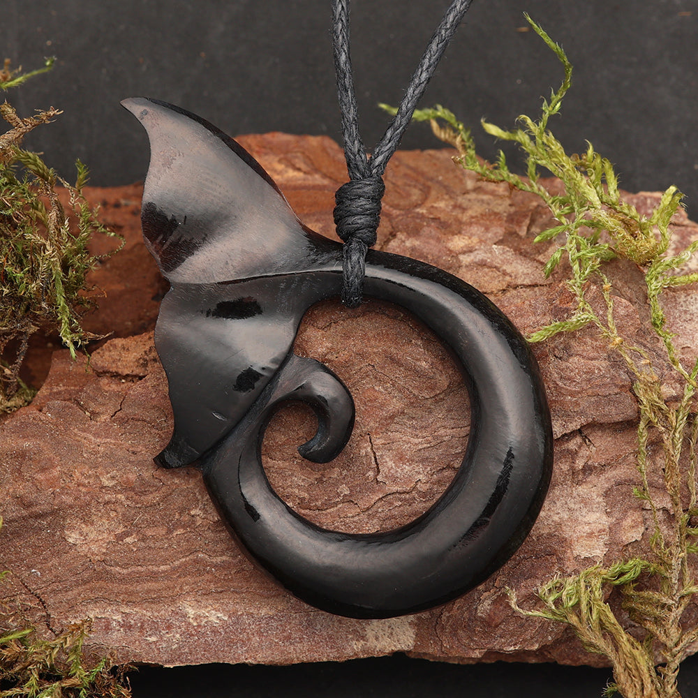 Walfluke Schmuck Anhänger Horn Halskette Fair gehandelt Kunst Handwerk