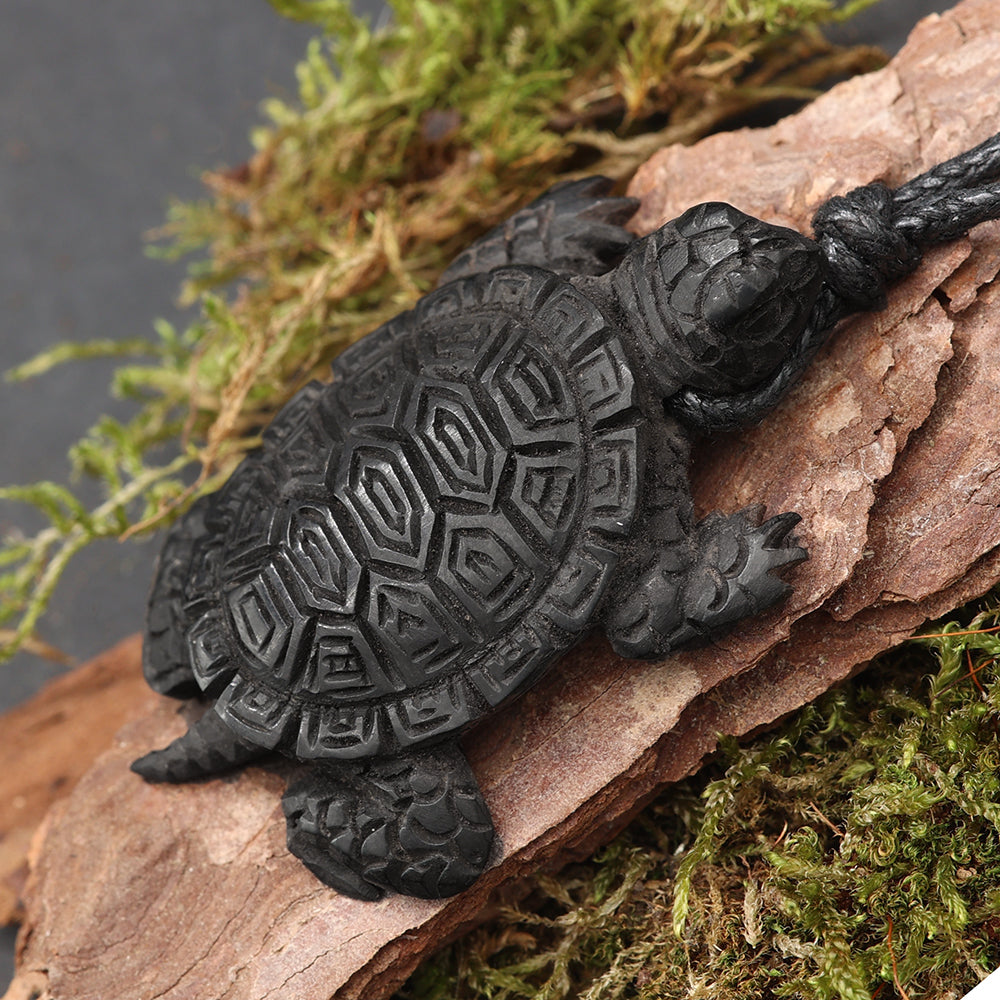 Schildkröte Anhänger Horn Handarbeit Halskette fair gehandelt