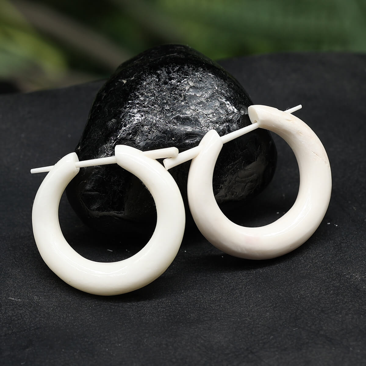 Creole Ohrring Natur Ohrschmuck hautverträglich weiss
