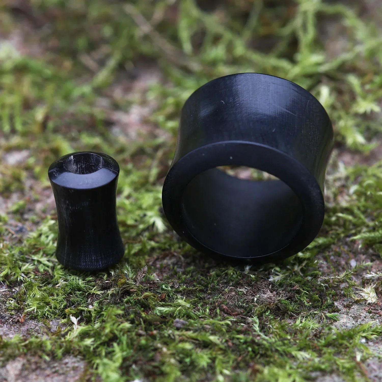 Horn Plug Ohrschmuck Piercing geweitete Ohrlöcher Fleshtunnel