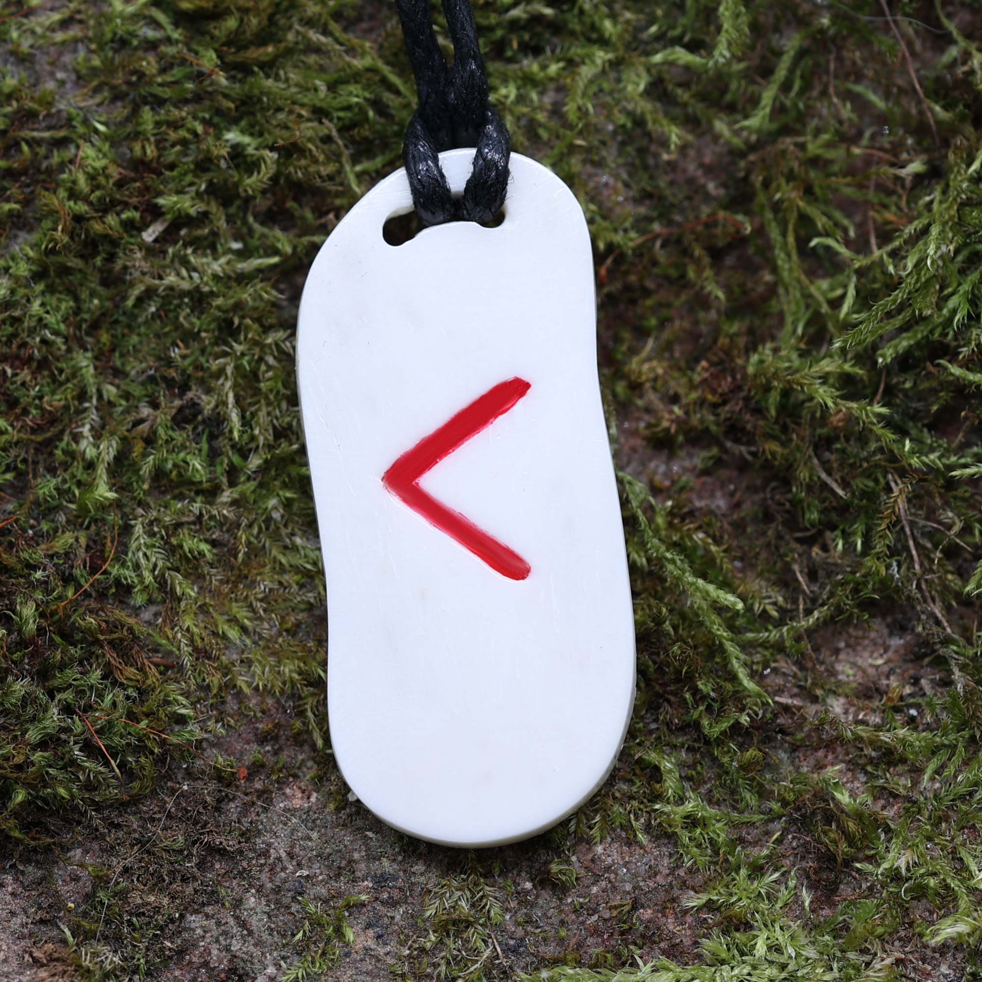 Magischer Schmuck Rune Knochen Anhänger Handarbeit Kaunaz