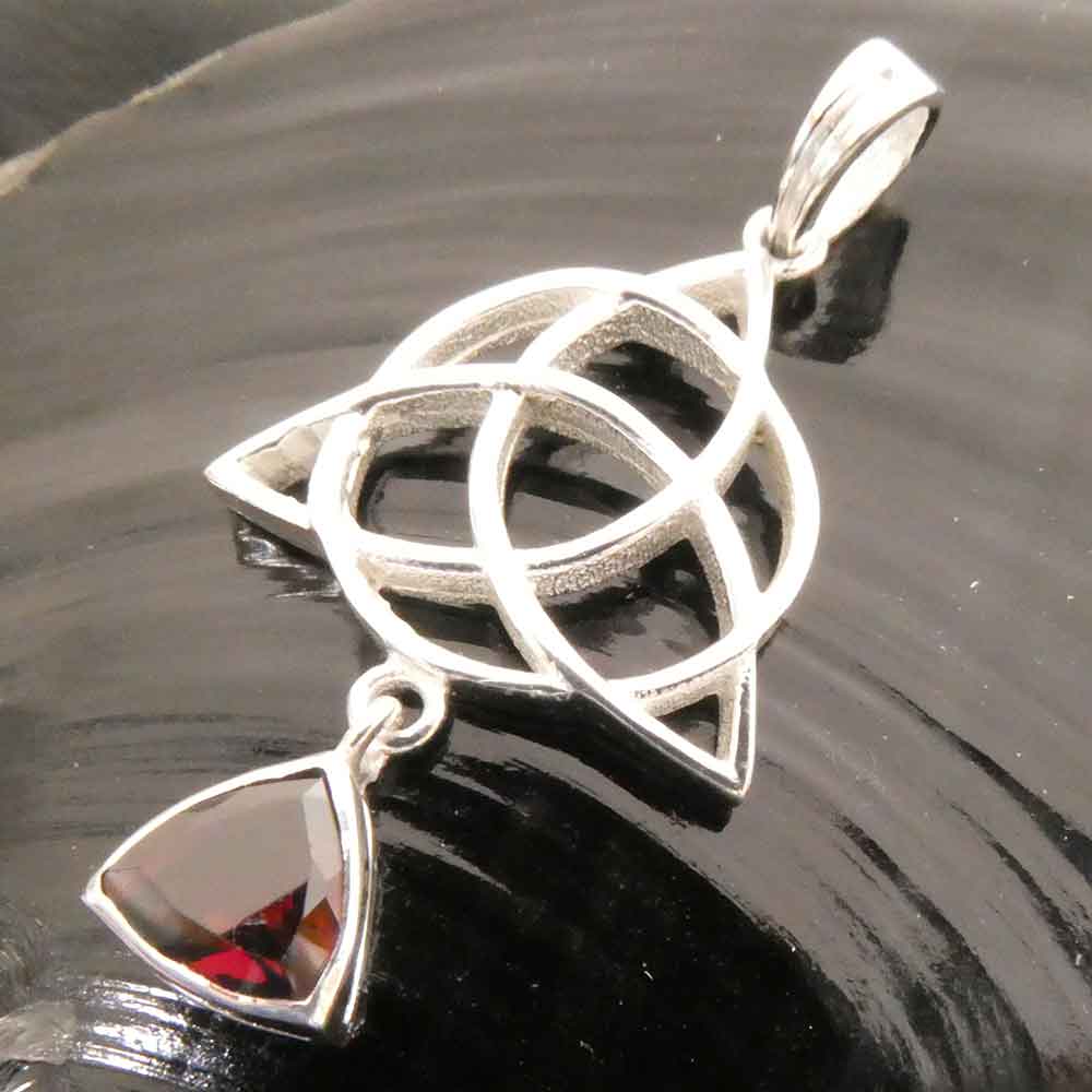 Granat Schmuck Mittelalter anhänger