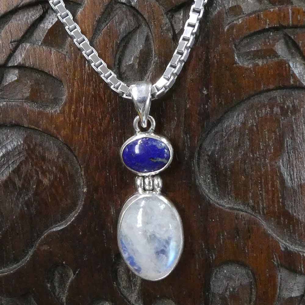 Edler Steinschmuck Mondstein und Lapislazuli an Silberkette