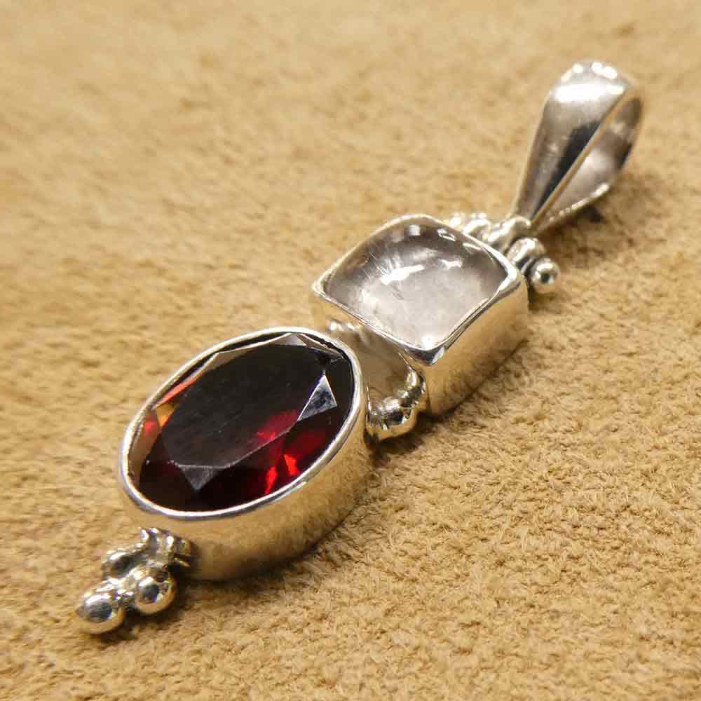 Mondstein und Granat Schmuck Anhänger Silber