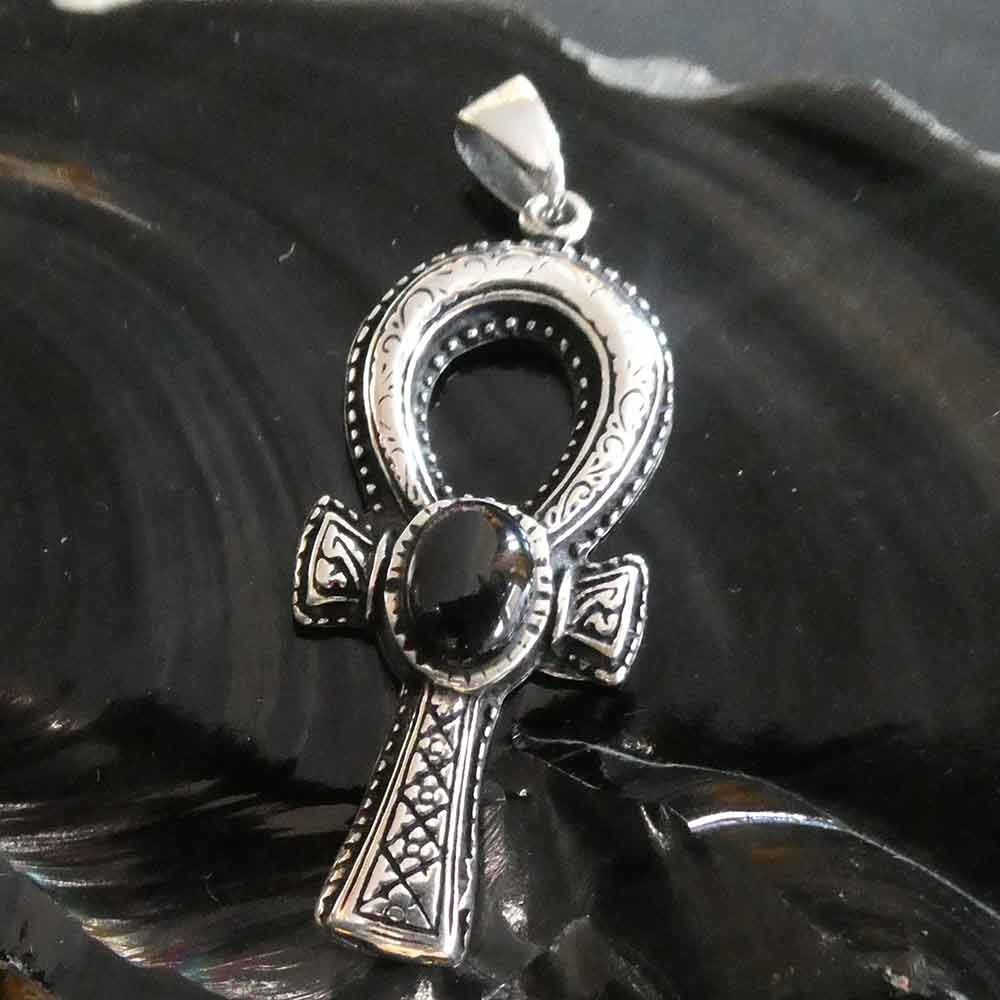 Steinschmuck Black Onyx Ankh Silberanhänger