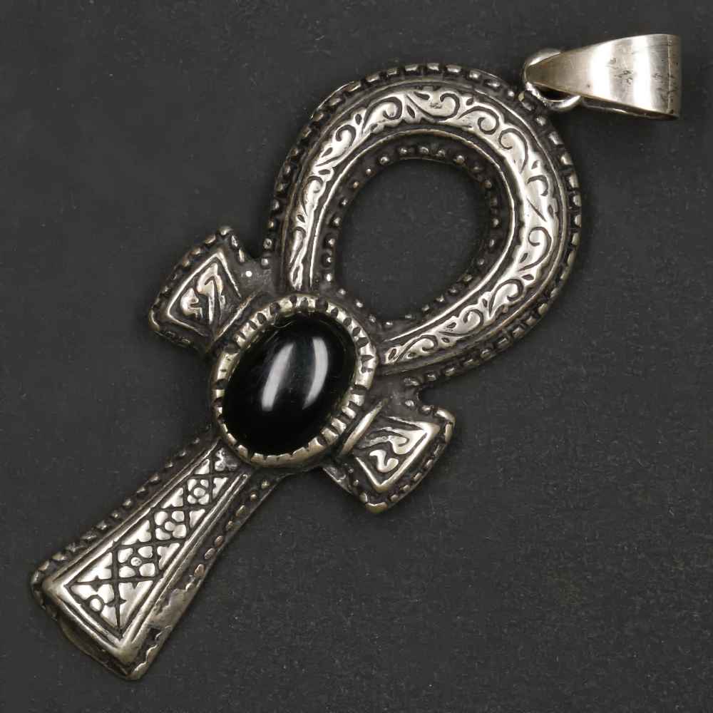 Steinschmuck Black Onyx Ankh Silberanhänger