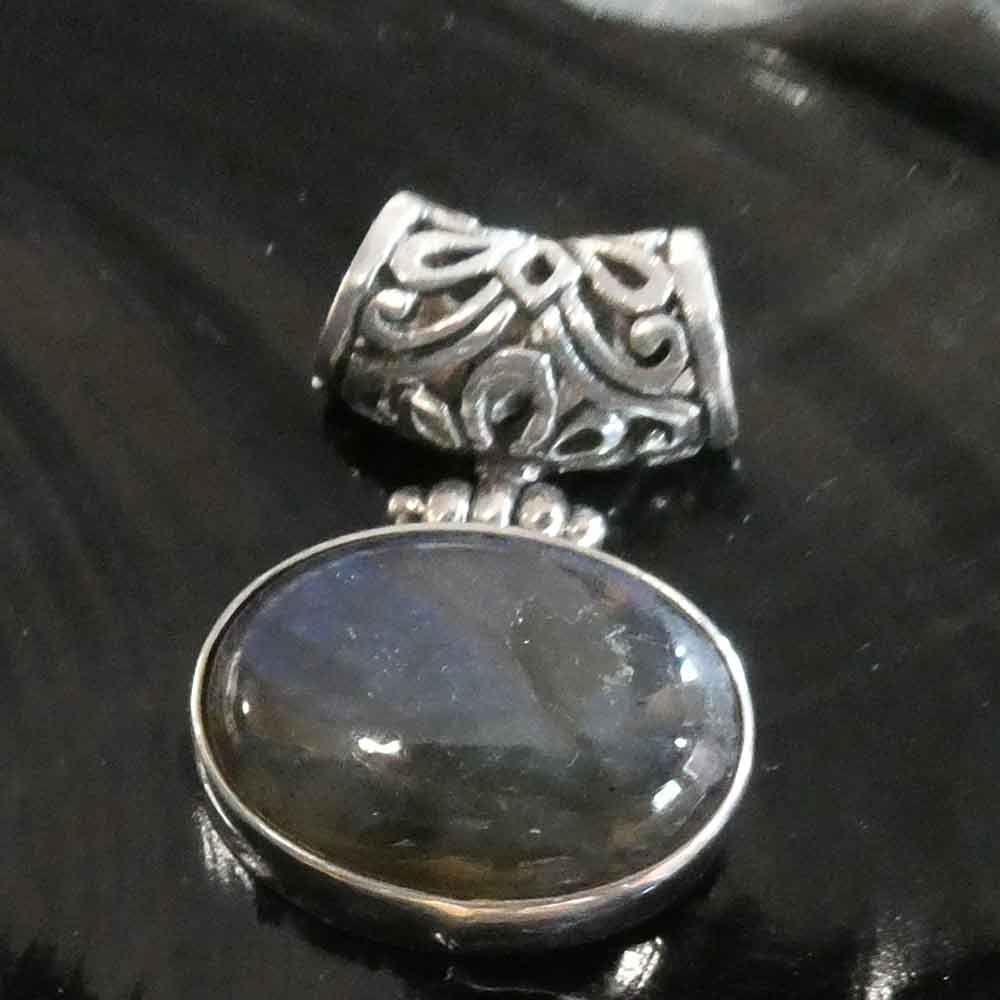 Labradorit Kettenanhänger Edelstein