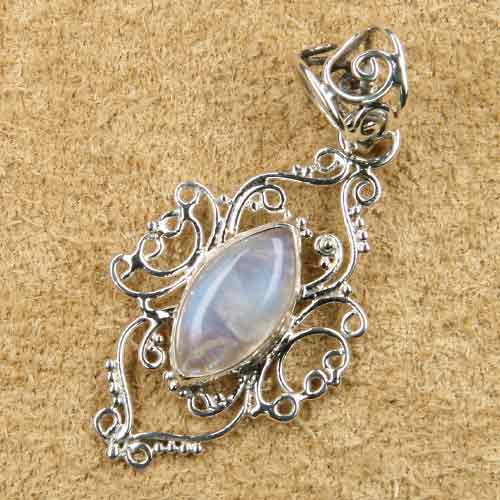 Mondstein verziert Steinschmuck  925 Silber