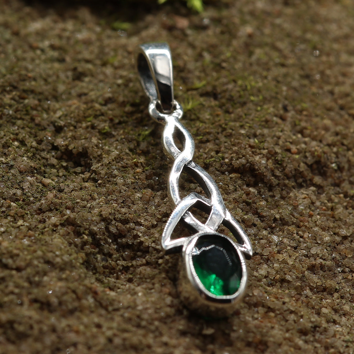 Emeraltd Keltscher Silber Anhänger zarter zeitlos