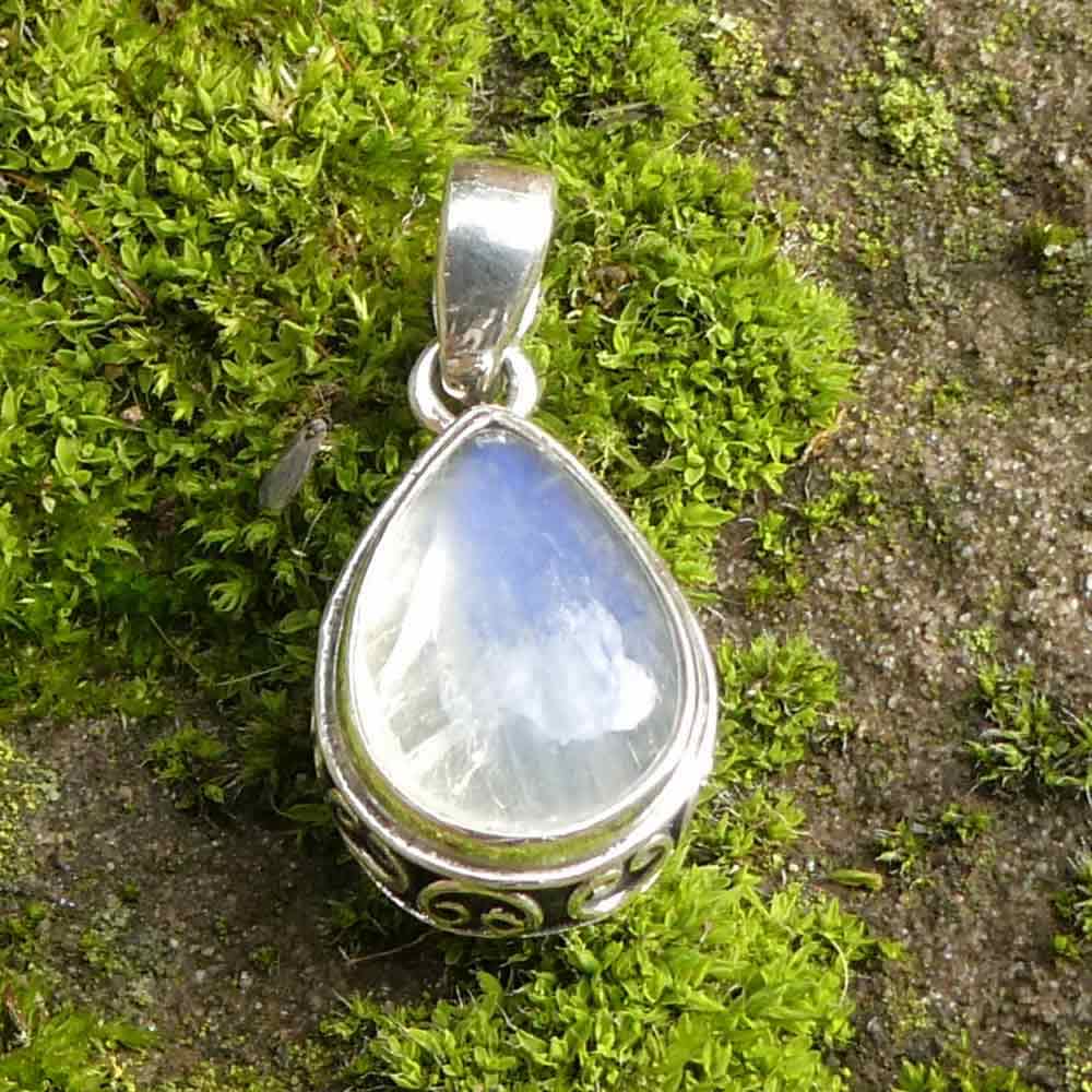 Mondstein Schmuck Anhänger Hand geschmiedeter Schmuckanhänger
