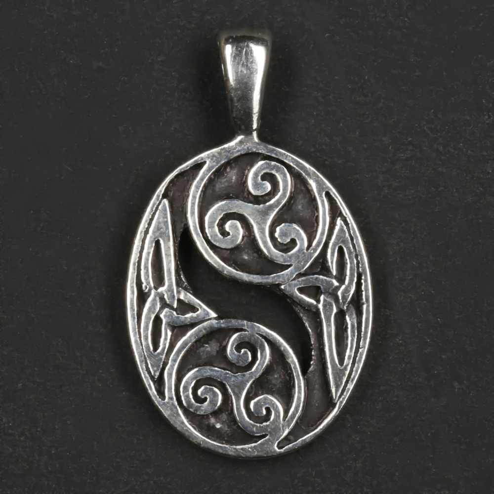 Keltischer Kettenanhänger 925er Silber Triskel