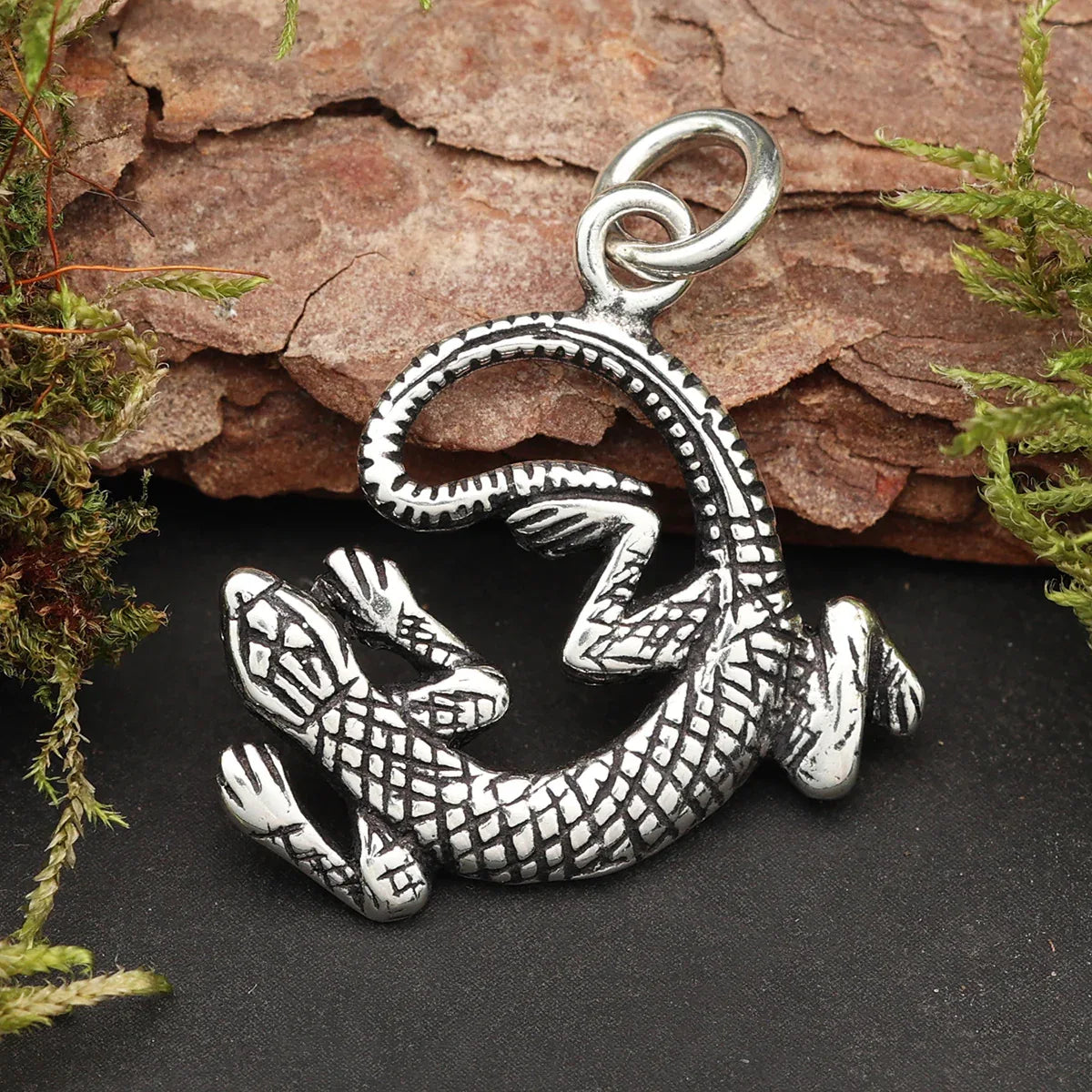 Gecko Silber Anhänger 925 Sterlingsilber massiver Silberschmuck