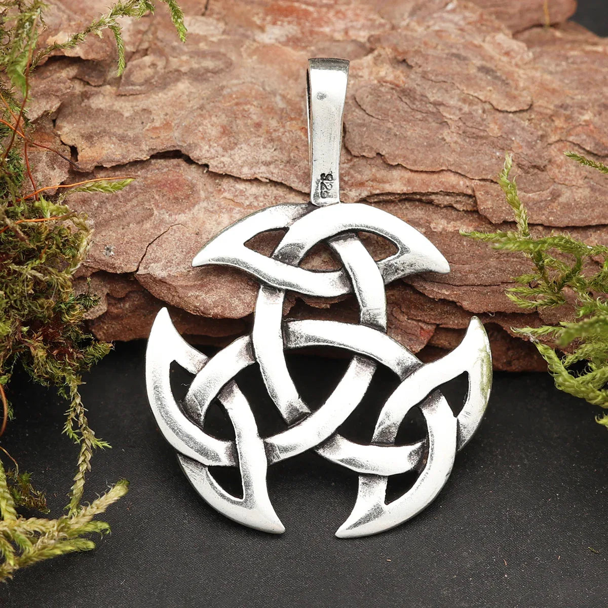 Keltscher Knoten Silber Anhänger 925 Sterlingsilber massiver Silberschmuck
