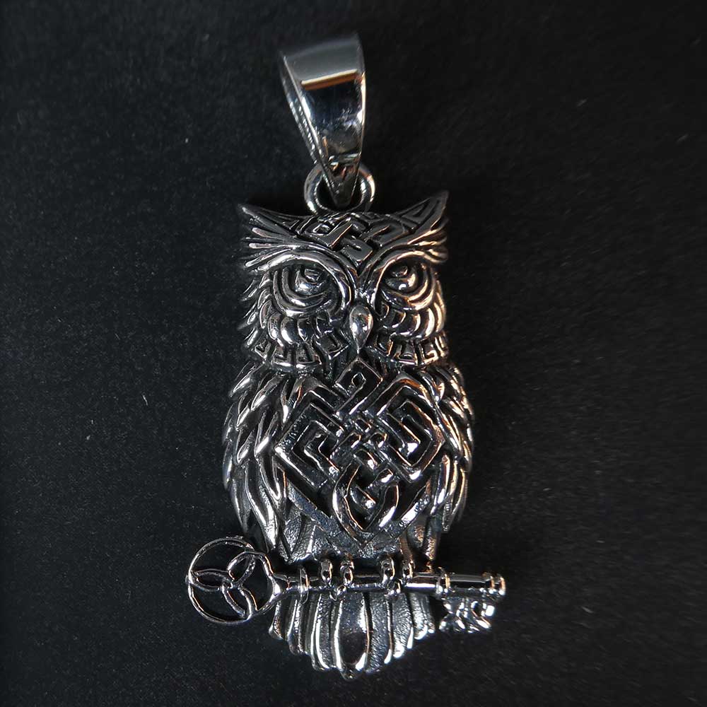 Eule keltischer Schmuckanhänger aus 925 Silber Keltenknoten Silberschmuck magisch