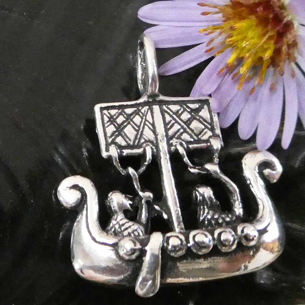 Wikinger Boot Drachenskopf Segelboot