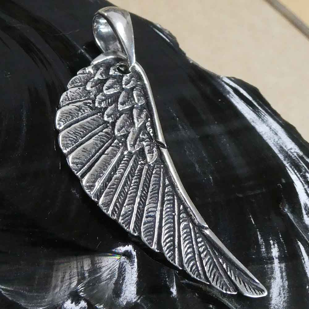 Engelsflügel silberner Anhänger