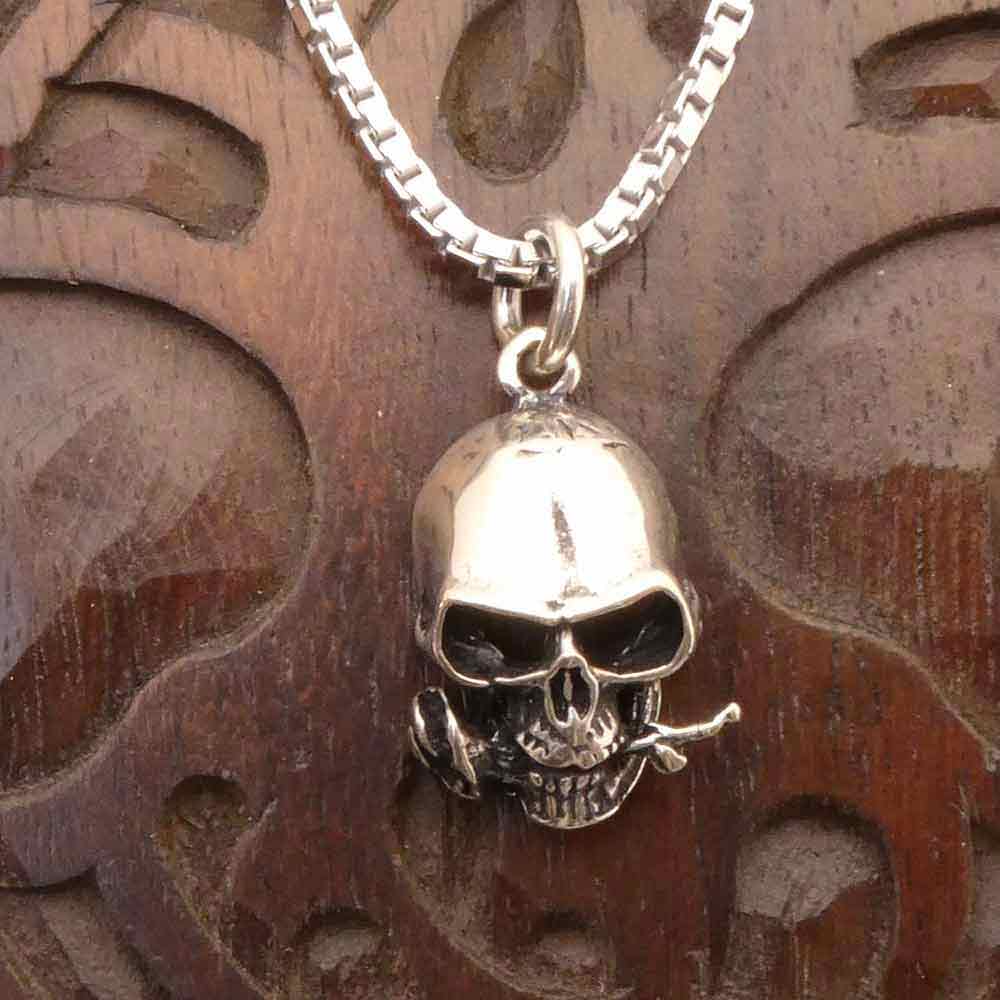 Totenkopf Schmuck