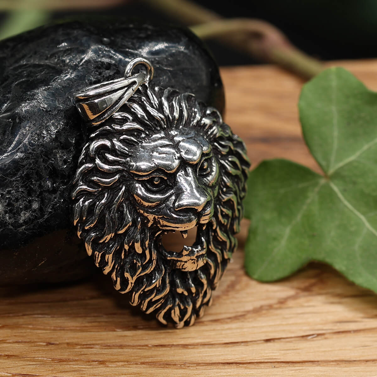 Löwe Anhänger Silber edler Silberschmuck Sternzeichen