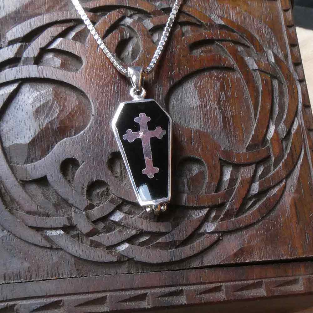 Sarg Schmuck Gothic Anhänger