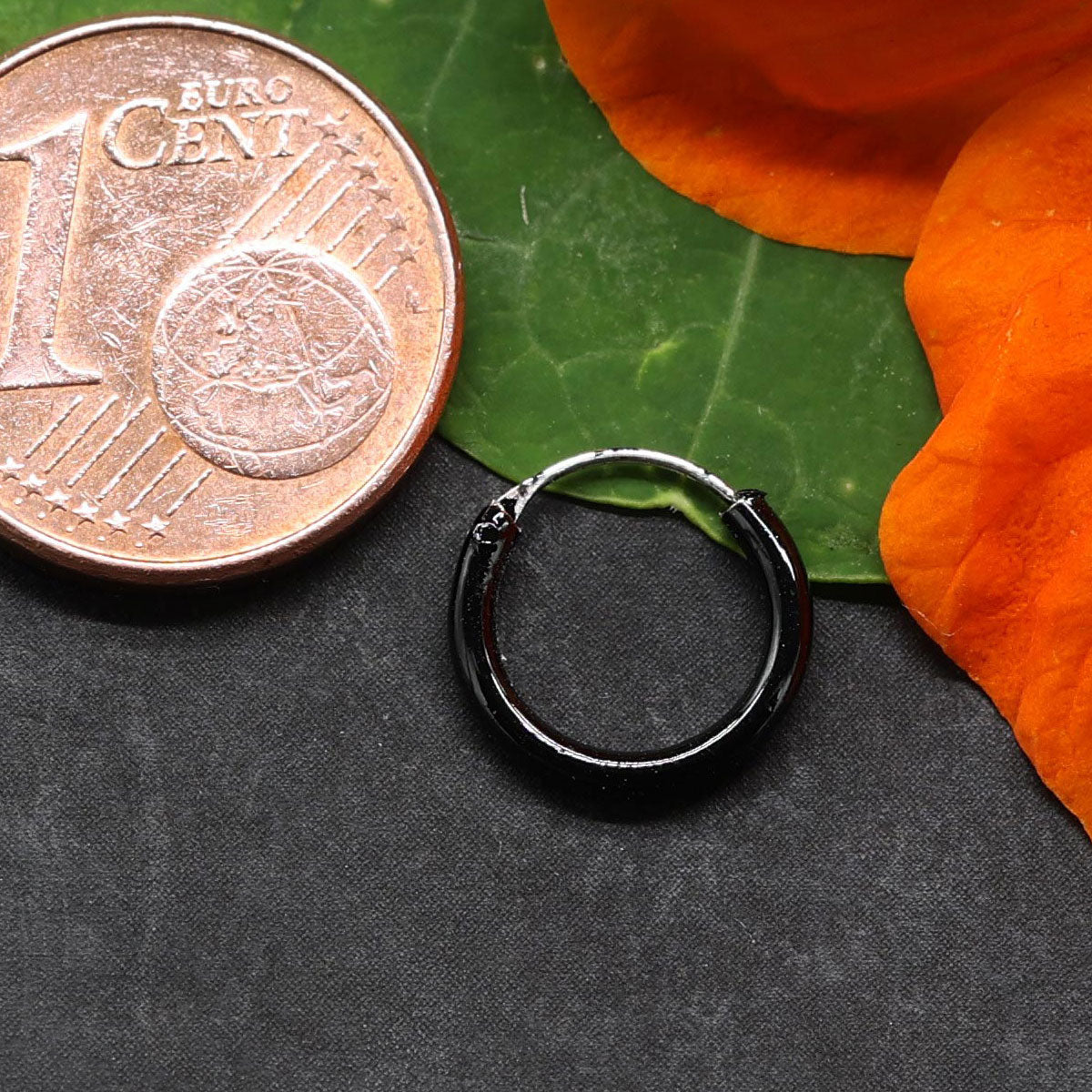Schwarze Creole Sterlingsilber schlichter Ohrring