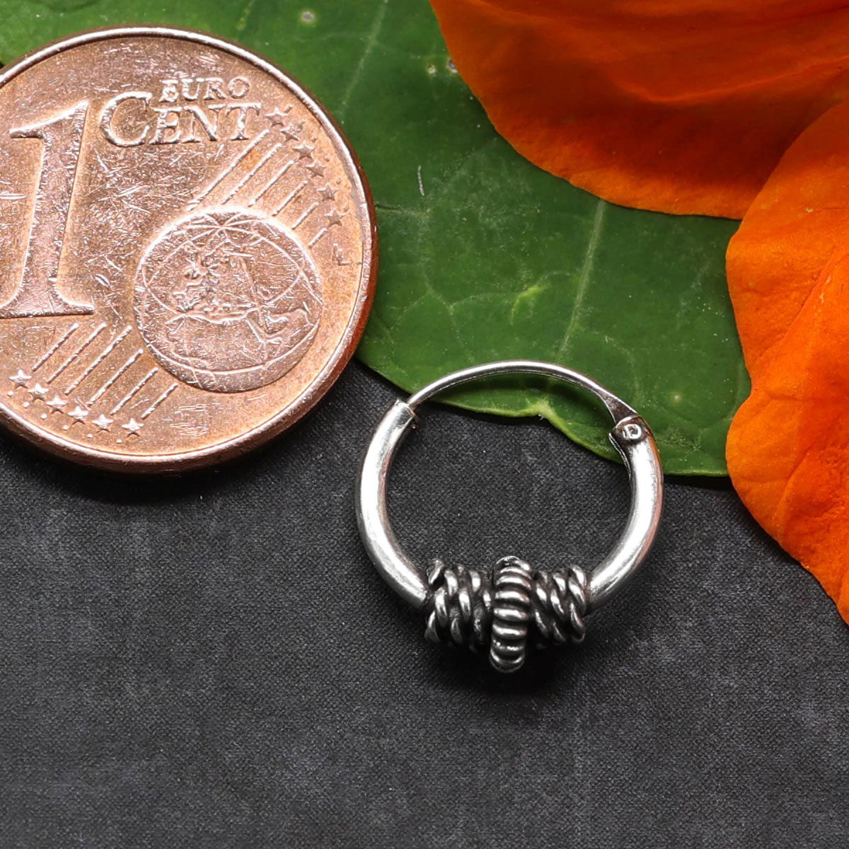 Verzierter Ohrring Hoop 10 mm Creole