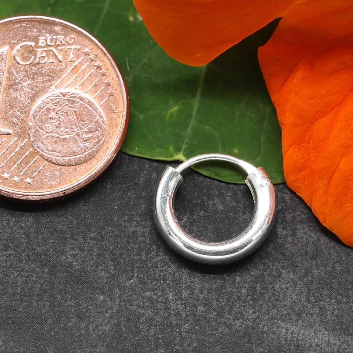 Kleine Silber Creole 10 mm Ohrring