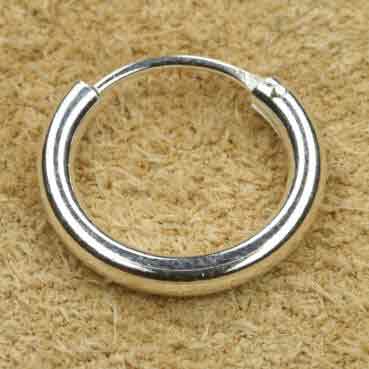 Creole 14mm / 2,5mm schlicht rundes Profil