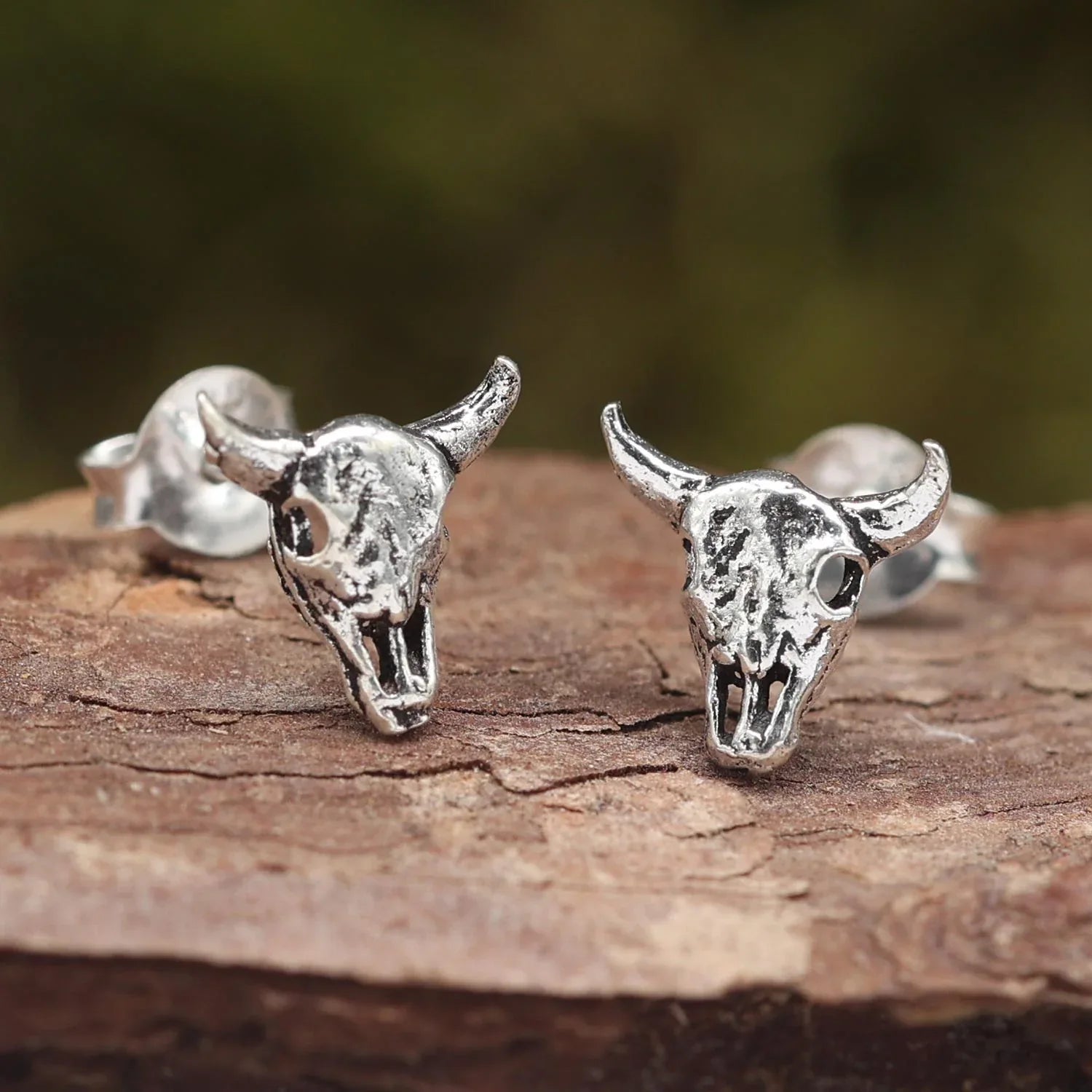 Büffel Ohrstecker ausgefallener Schmuck aus Sterlingsilber Skull