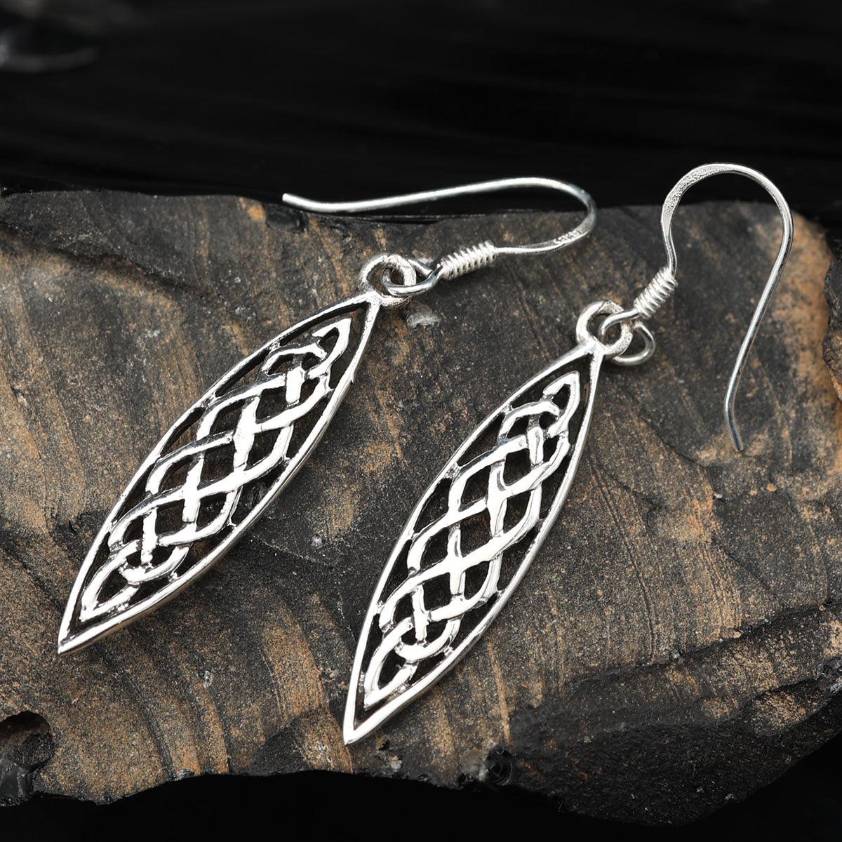 silberne Ohrringe 925 hängender Ohrschmuck keltisch
