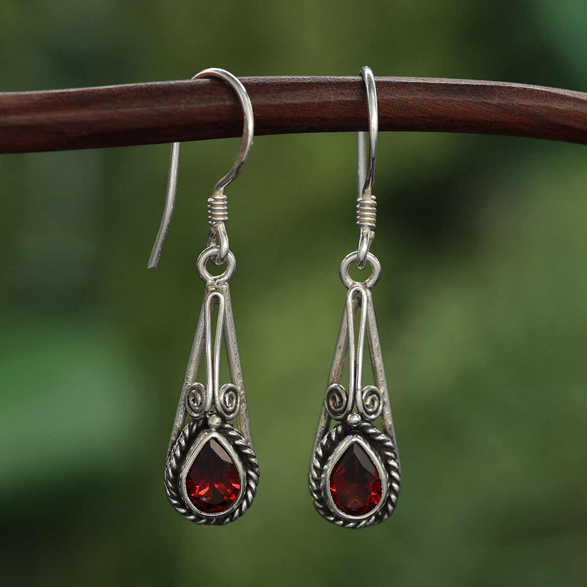 Granat Steinschmuck Ohrringe feine Einhänger edel 925 Silber