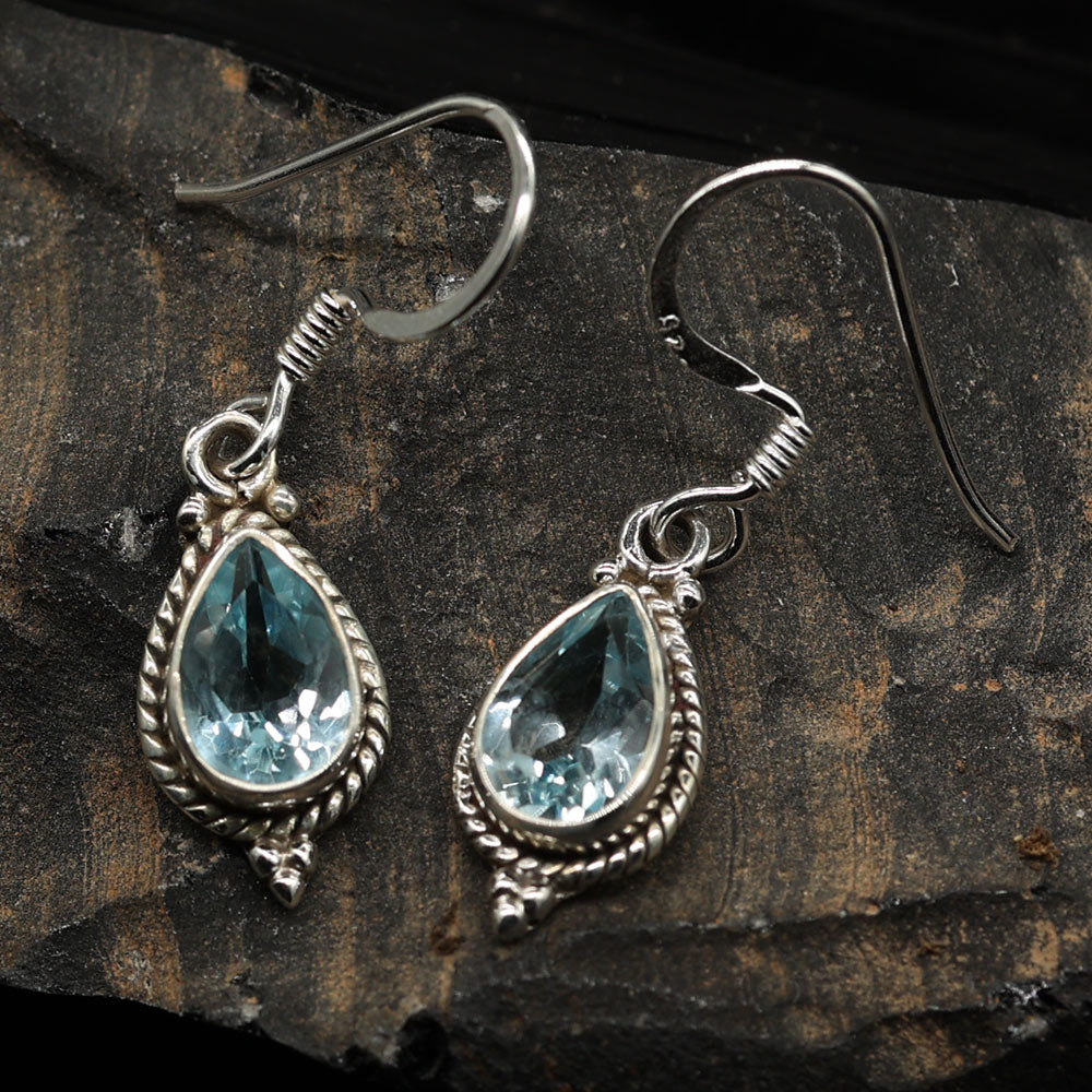 Elegante Blaue Topase Ohrschmuck Ohrringe zwitlos 925er Silber Design ausgefallener Ohrschmuck