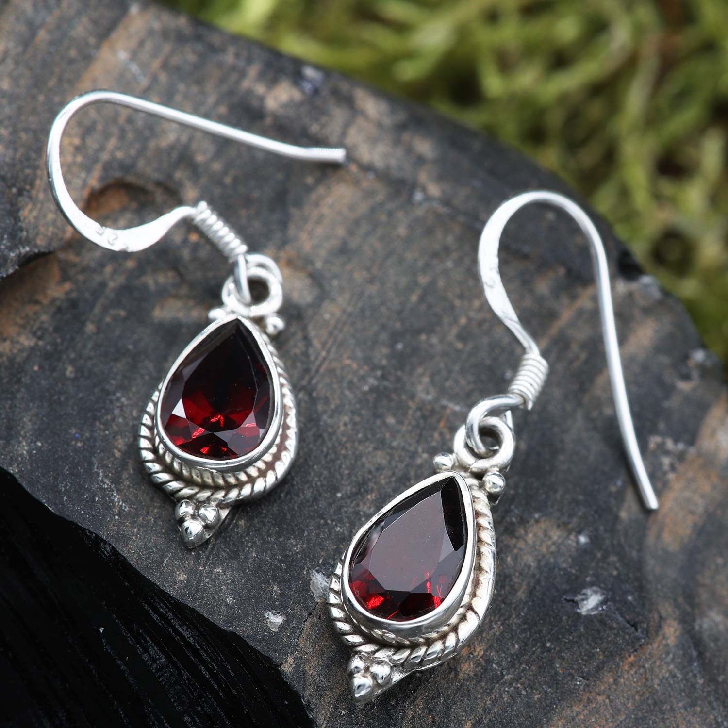 Granat Edelstein Sterlingsilber hängender Ohrschmuck