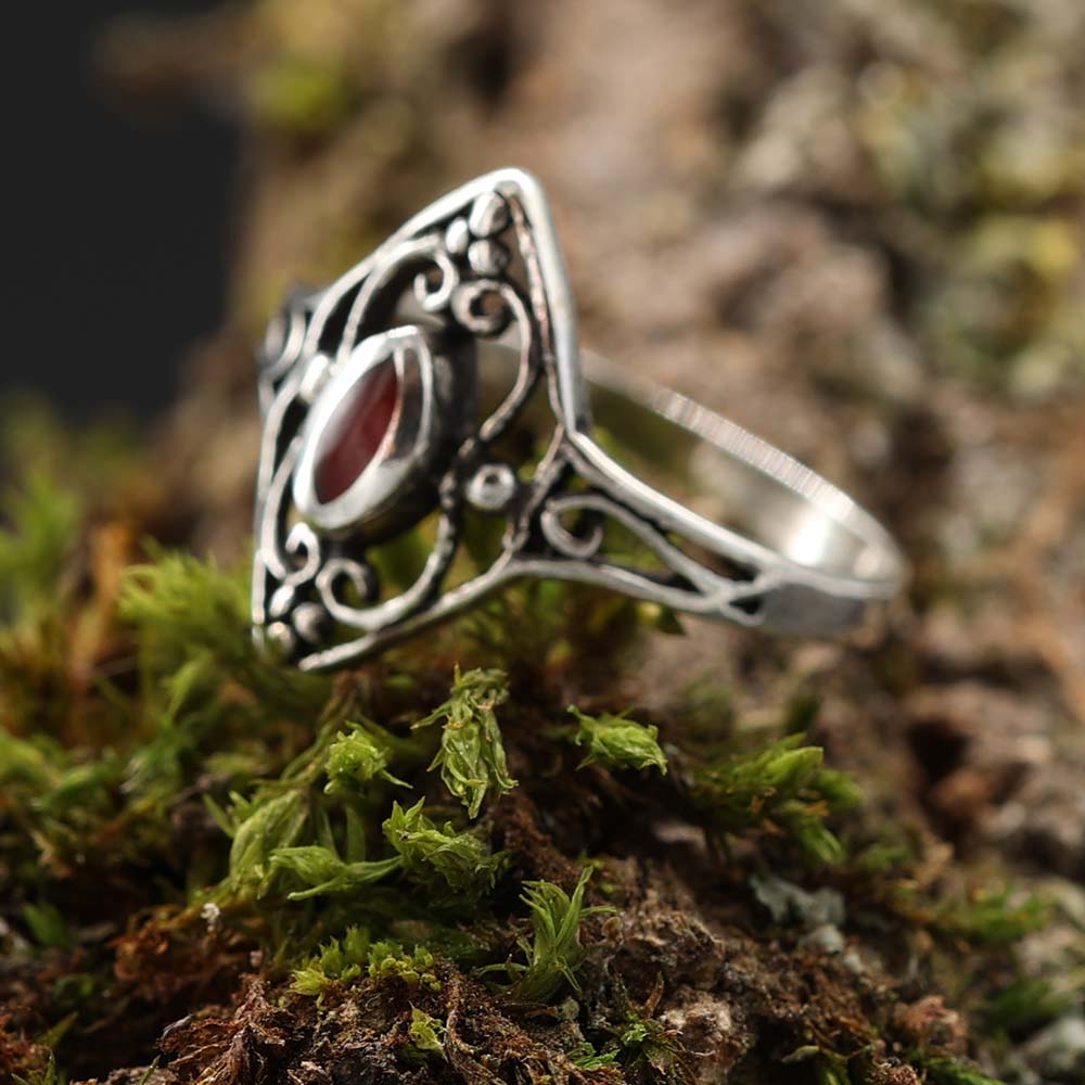 Zarter Damenring mit Ornamenten SDterlingsilber