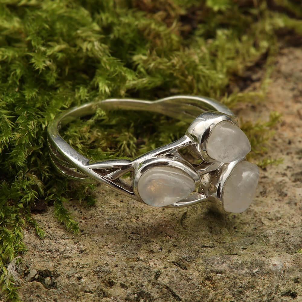 Hochwertiger Ring Sterlingsilber mit echten Edelsteinen Mondstein