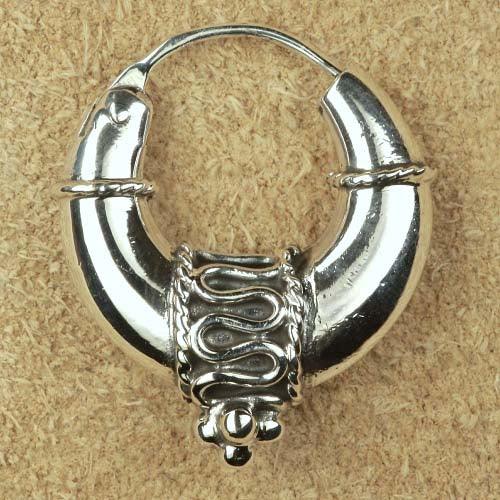 Ohrring edel ausgefallene Creole Handarbeit